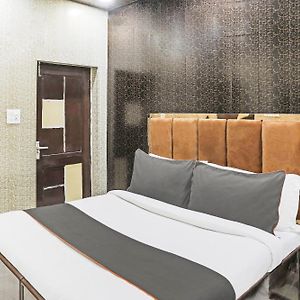 Hotel O Kashish Residency Near Model Town Metro Station